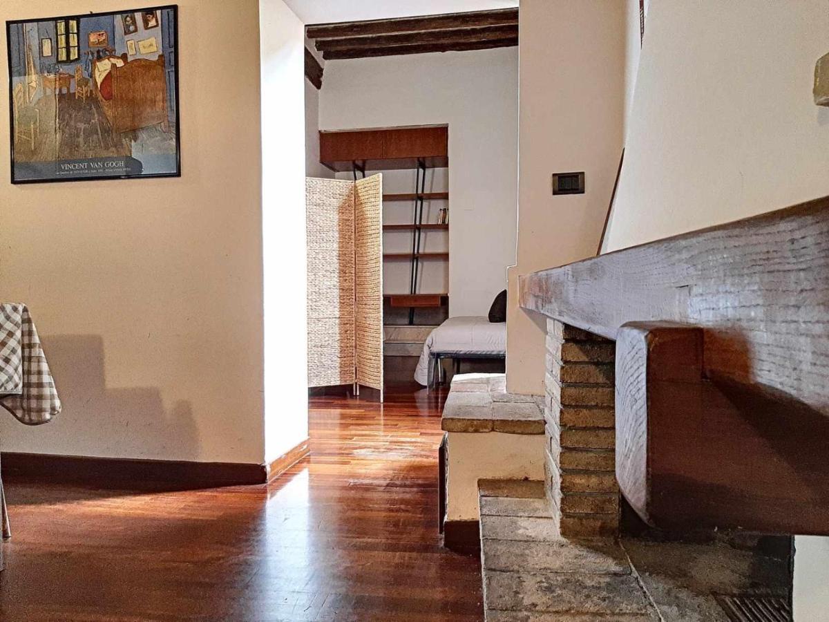 Ospitaci Appartamenti San Salvatore 福利尼奥 外观 照片